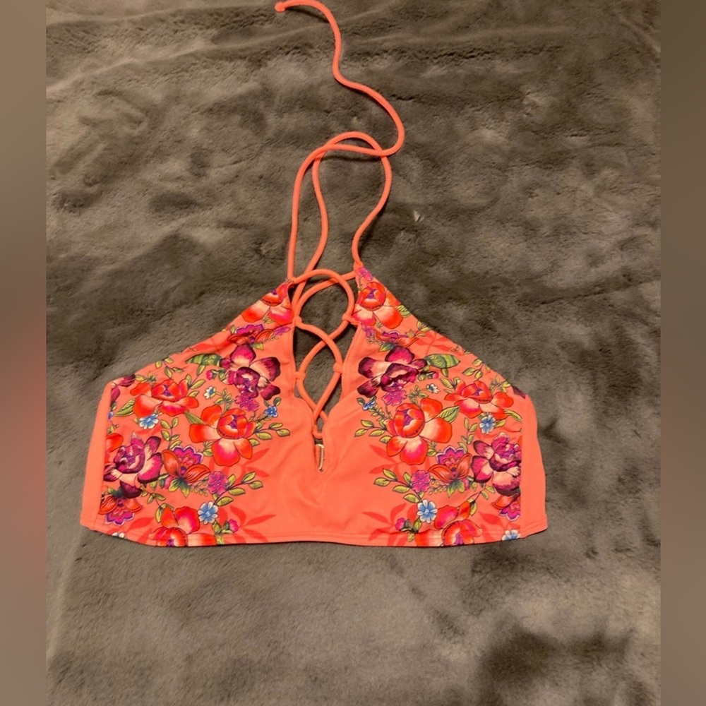 True craft floral bathing suit top